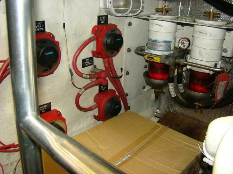 Slide: The Image of Cruisers Yachts 455 Express Motoryacht 2004 - 4272299