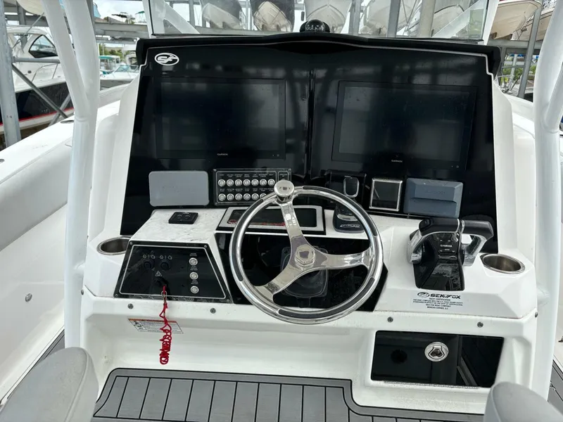 Slide: The Image of Sea Fox 328 Commander 2020 - 4273474