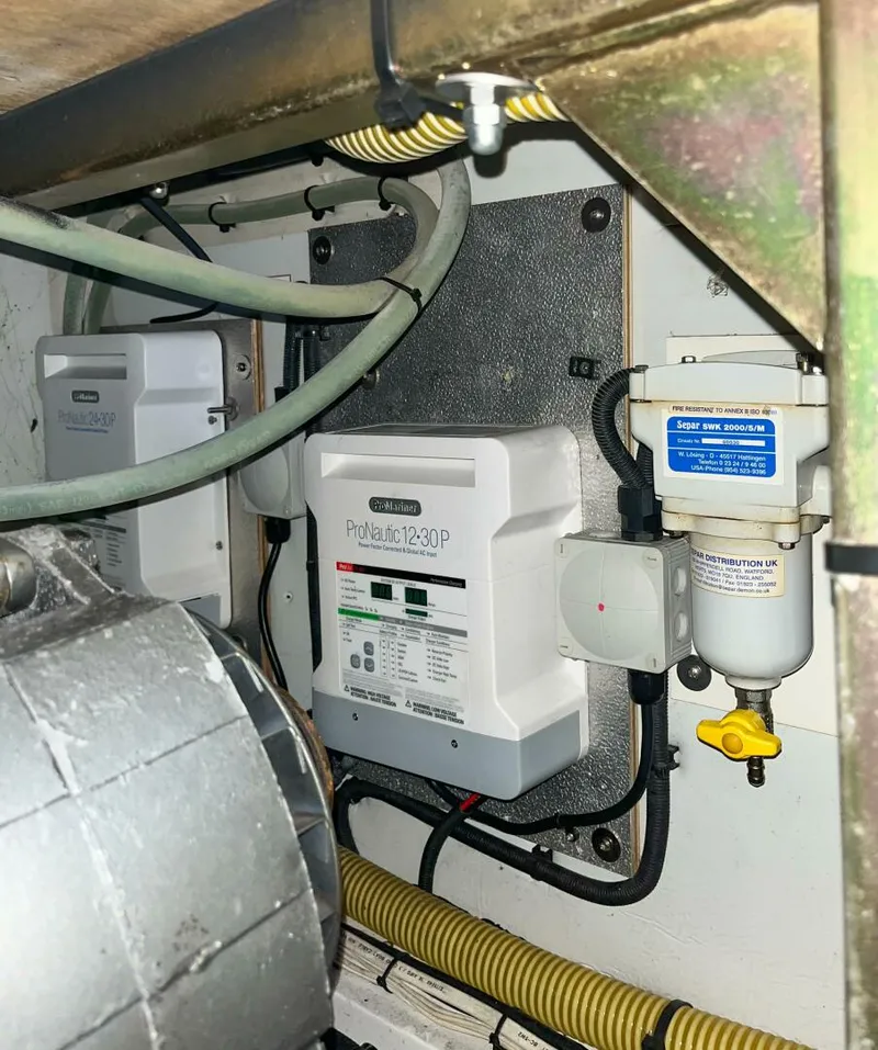 Slide: The Image of 11 Engine Room (2) - 4275773