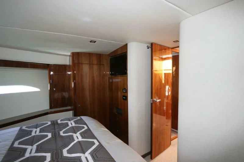 Slide: The Image of Riviera 6000 Sport Yacht 2020 - 4275682