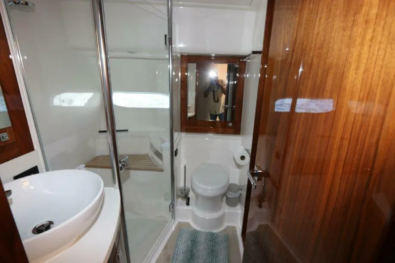 Slide: The Image of Riviera 6000 Sport Yacht 2020 - 4275684