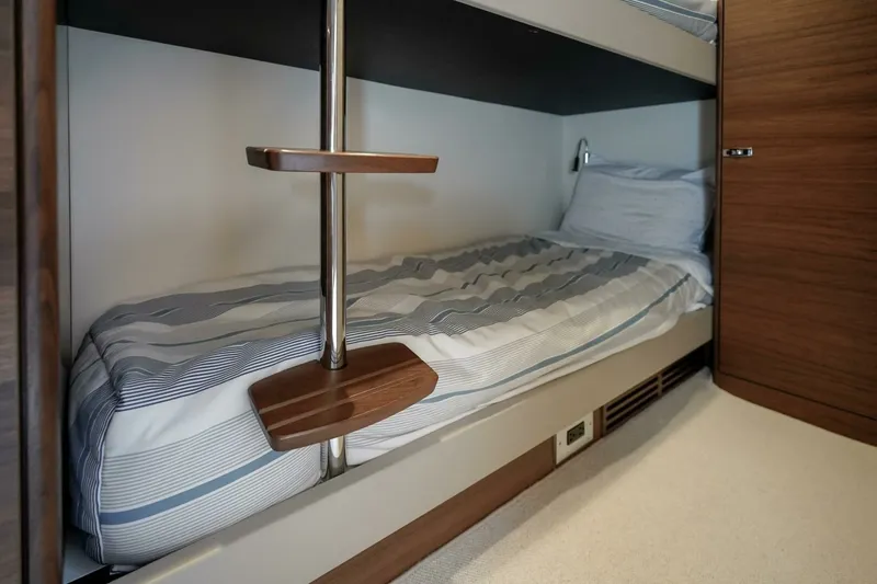 Slide: The Image of 2021 Princess F50- MAKING TIME- STBD Guest Stateroom - 6132653