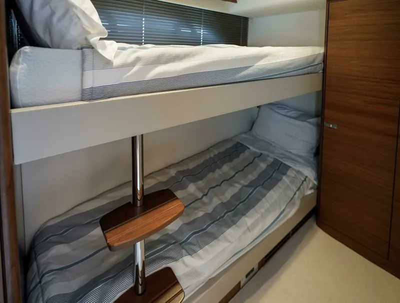 Slide: The Image of 2021 Princess F50- MAKING TIME- STBD Guest Stateroom - 6132654