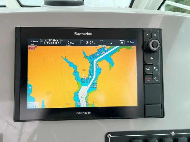 Slide: The Image of Boston Whaler 285 Conquest 2017 - 4286701