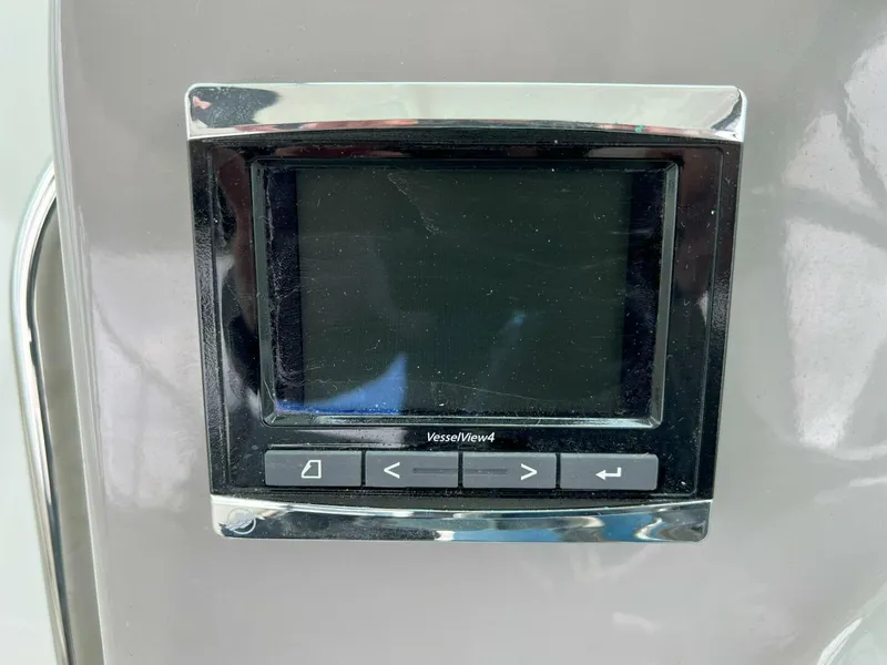 Slide: The Image of Boston Whaler 285 Conquest 2017 - 4286687