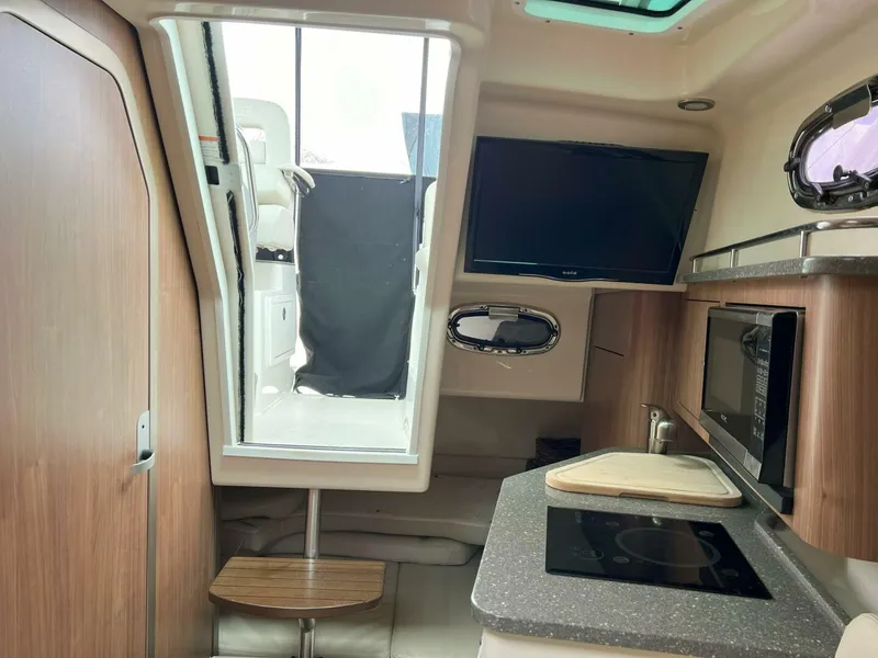 Slide: The Image of Boston Whaler 285 Conquest 2017 - 4286698