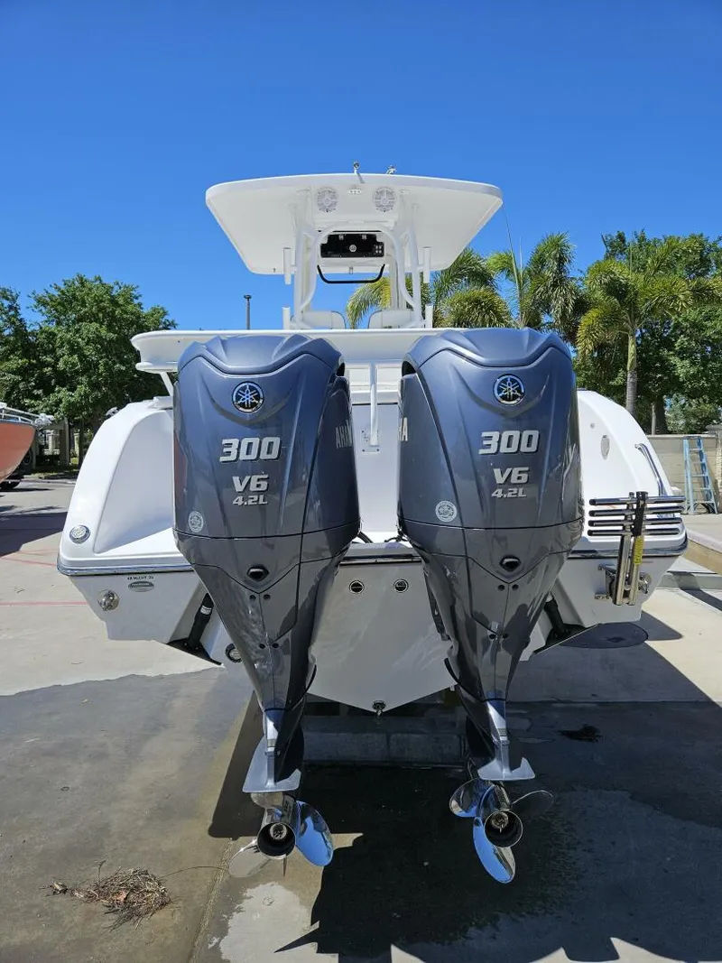 Slide: The Image of Century 2900 Center Console 2022 - 5742497