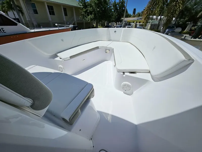 Slide: The Image of Century 2900 Center Console 2022 - 5742537