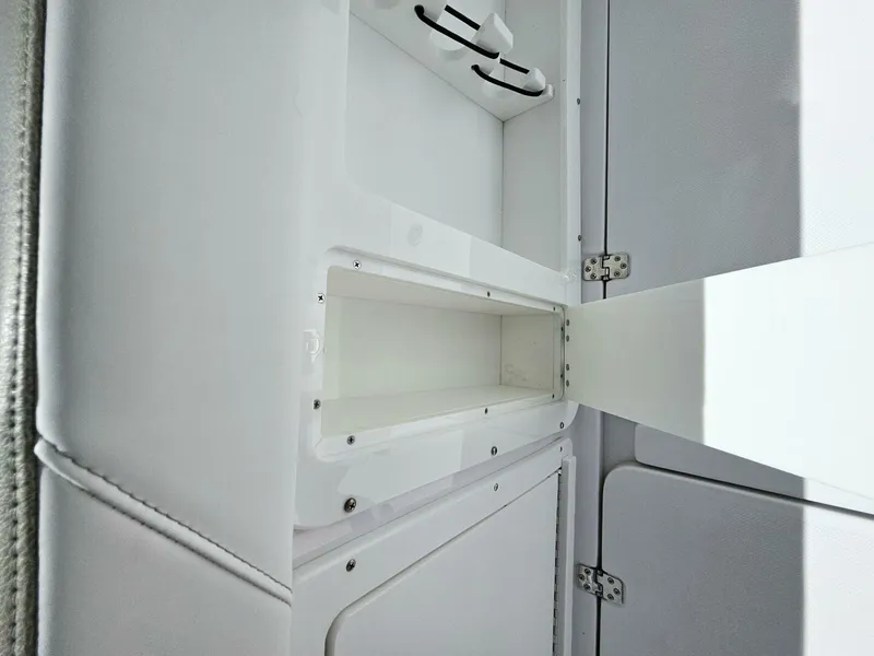 Slide: The Image of Century 2900 Center Console 2022 - 5742541