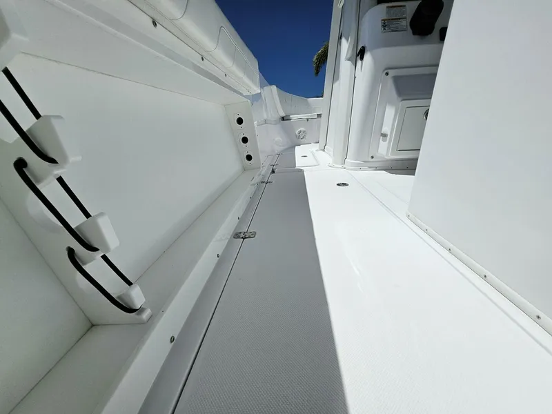 Slide: The Image of Century 2900 Center Console 2022 - 5742542