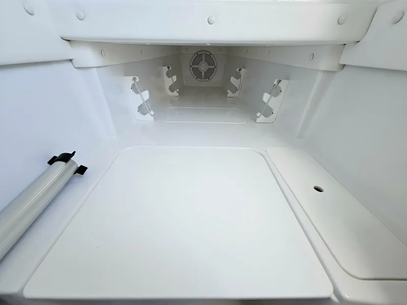 Slide: The Image of Century 2900 Center Console 2022 - 5742557