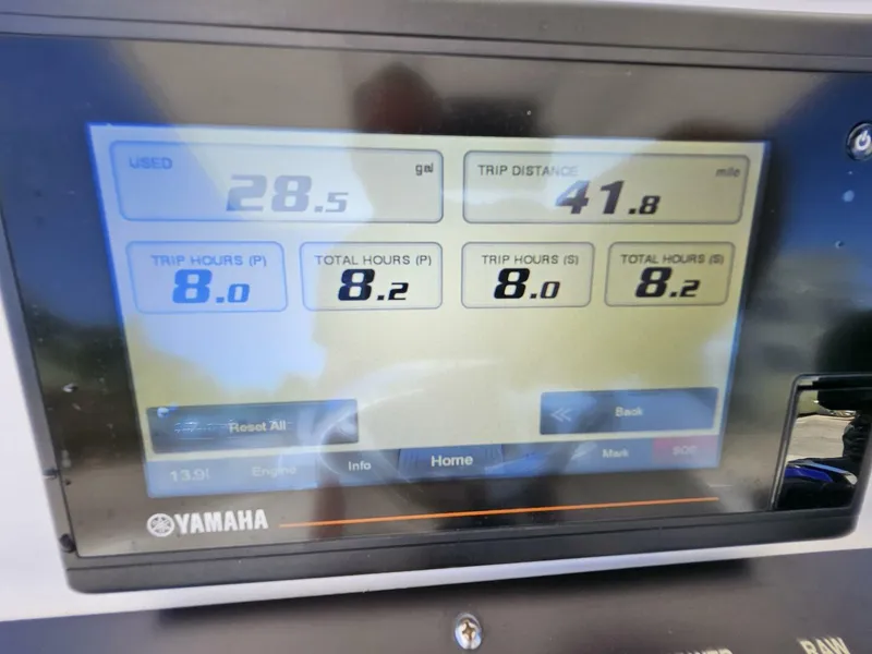 Slide: The Image of Century 2900 Center Console 2022 - 5742560