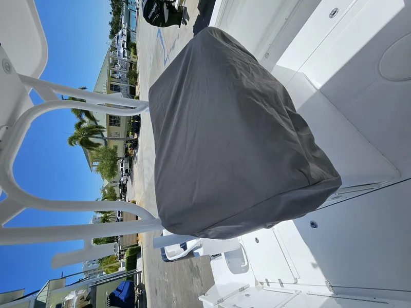 Slide: The Image of Century 2900 Center Console 2022 - 5742563