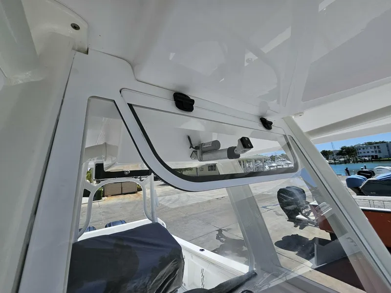 Slide: The Image of Century 2900 Center Console 2022 - 5742570