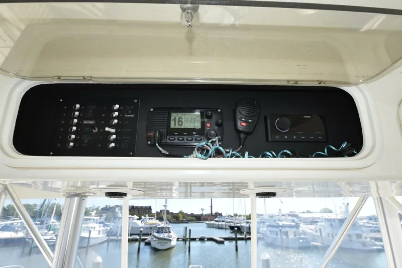 Slide: The Image of Ocean Yachts 48 Convertible 1997 - 4290520