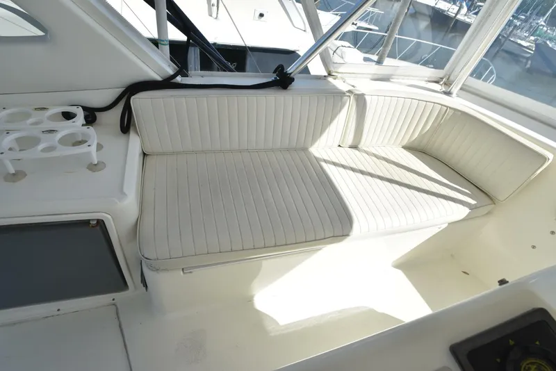 Slide: The Image of Ocean Yachts 48 Convertible 1997 - 4290527