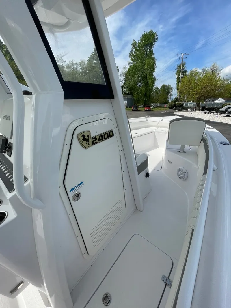 Slide: The Image of Used Power Power Boat for sale 2022 Century 2400 CC - CENTURY 2400CC - 4895284