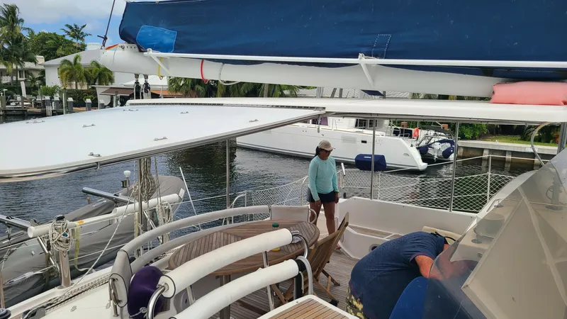 Slide: The Image of Used Sail Catamaran for sale 2005 FOUNTAINE PAJOT FP Eleuthera 60 - PONO - 4853745