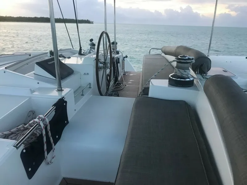 Slide: The Image of Used Sail Catamaran for sale 2007 Lagoon 500 - KEY FINDER - 4895136