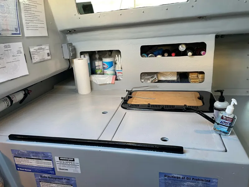 Slide: The Image of Used Sail Trimaran for sale 1987 Condor 40 - AIKI - 4895049