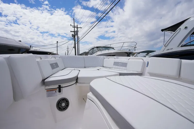 Slide: The Image of Sea Fox 268 Commander 2024 - 4328883