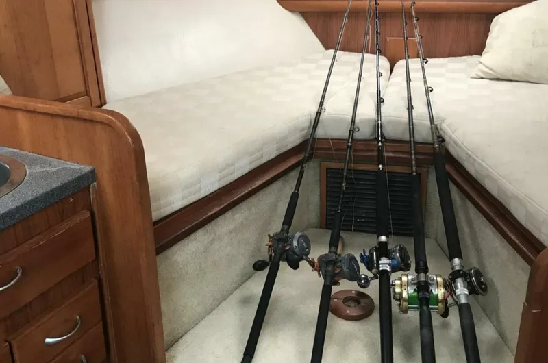 Slide: The Image of Luhrs 32 Open 2002 - 4308753