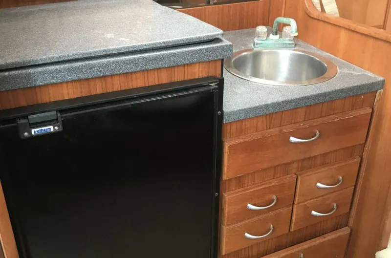 Slide: The Image of Luhrs 32 Open 2002 - 4308754