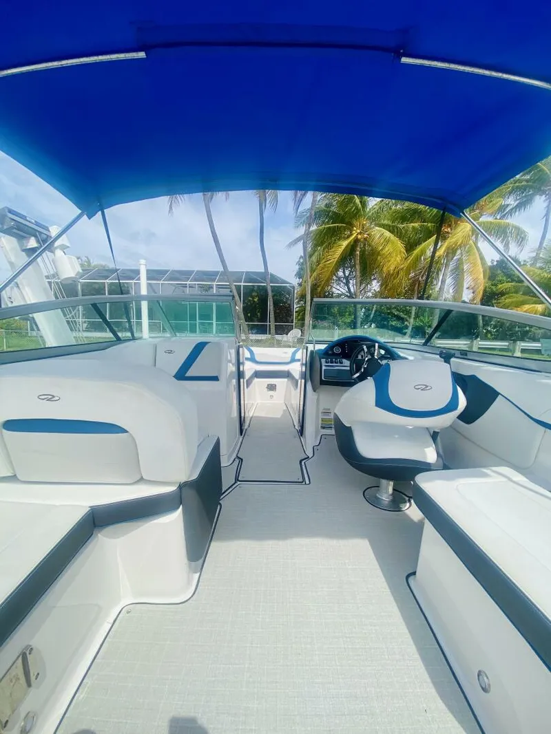 Slide: The Image of Regal 22 Fasdeck 2016 - 4309031