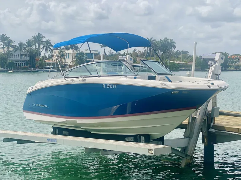 Slide: The Image of Regal 22 Fasdeck 2016 - 4309039