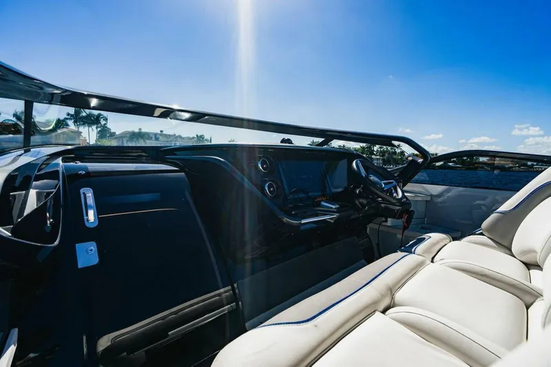 Slide: The Image of Princess R35 2020 - 4314085