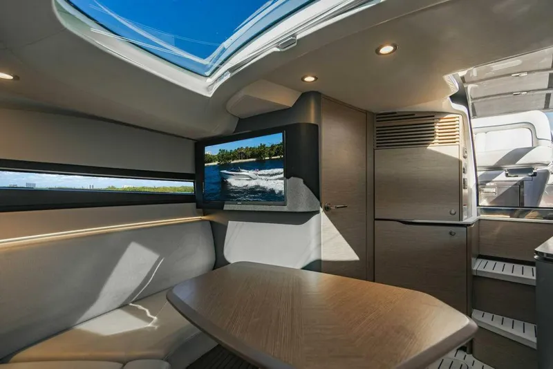 Slide: The Image of Princess R35 2020 - 4314103