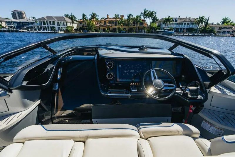 Slide: The Image of Princess R35 2020 - 4314082