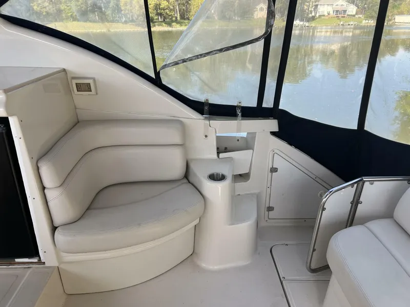 Slide: The Image of Regal 4160 Commodore 2000 - 4344780