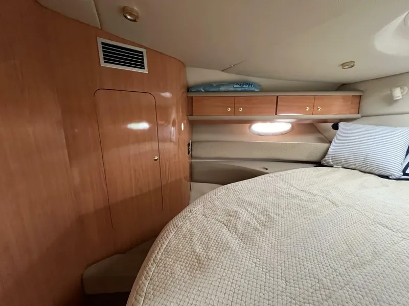 Slide: The Image of Regal 4160 Commodore 2000 - 4344793