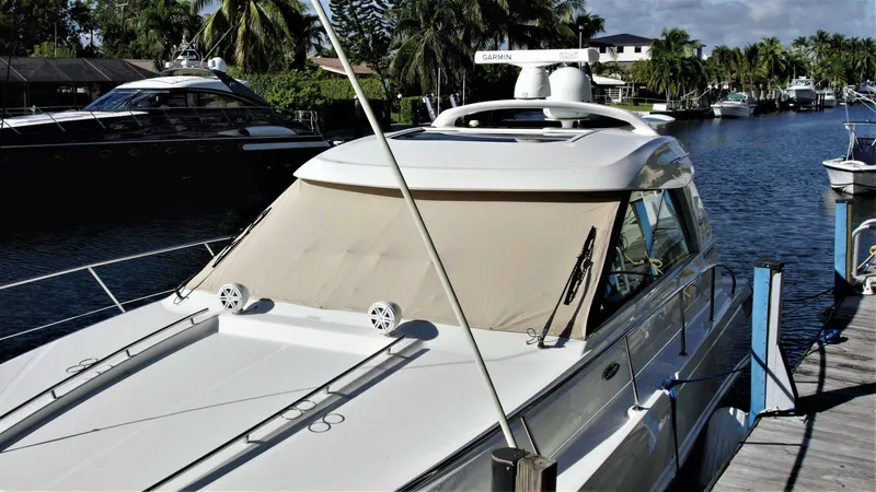 Slide: The Image of Sea Ray 45 Sundancer 2010 - 4315815