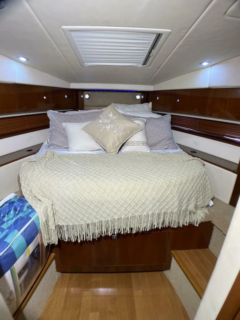 Slide: The Image of Sea Ray 45 Sundancer 2010 - 4315829