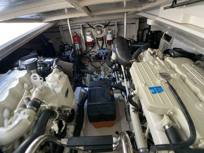 Slide: The Image of Sea Ray 45 Sundancer 2010 - 4315854