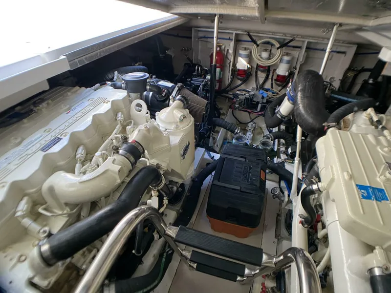 Slide: The Image of Sea Ray 45 Sundancer 2010 - 4315855