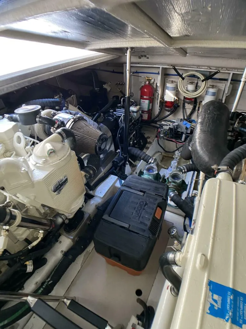 Slide: The Image of Sea Ray 45 Sundancer 2010 - 4315856