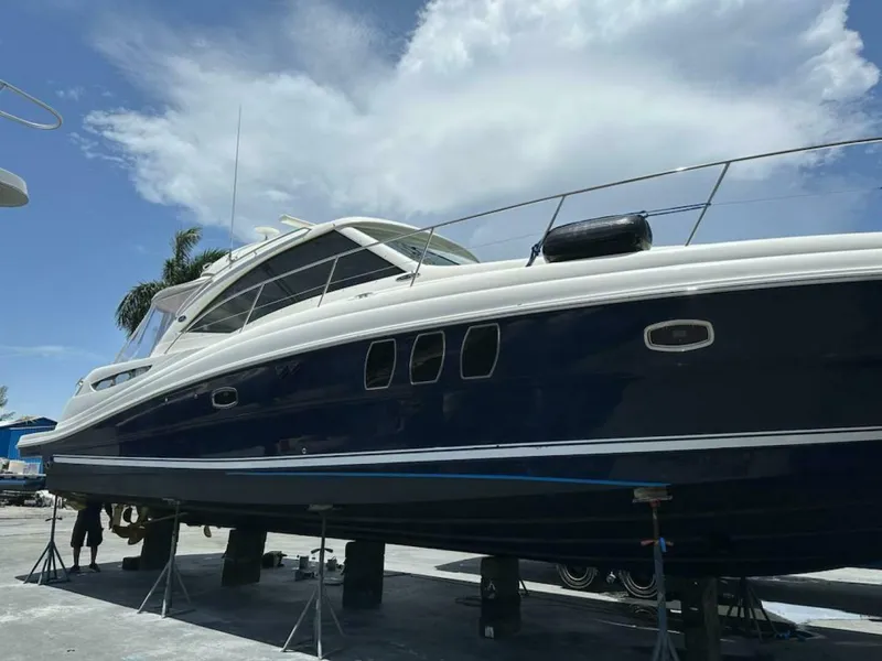 Slide: The Image of Sea Ray 45 Sundancer 2010 - 4315871