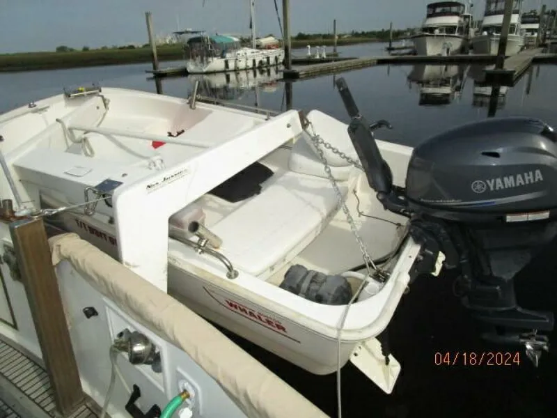 Slide: The Image of 46' Grand Banks tender2 - 4316031