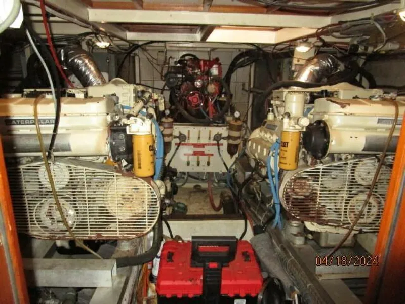 Slide: The Image of 46' Grand Banks engine room aft - 4315967