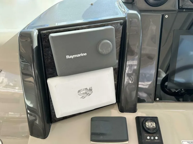 Slide: The Image of Sea Ray 480 Sundancer 2008 - 4316486