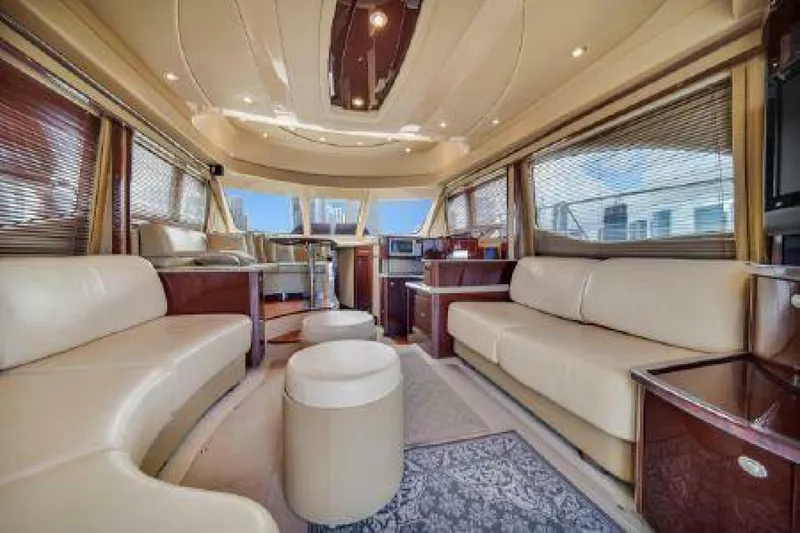 Slide: The Image of Sea Ray 520 Sedan Bridge 2007 - 4316561