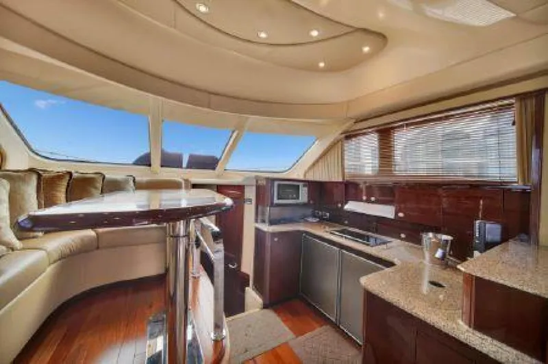 Slide: The Image of Sea Ray 520 Sedan Bridge 2007 - 4316562