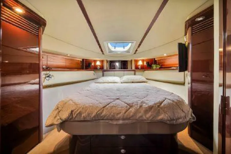 Slide: The Image of Sea Ray 520 Sedan Bridge 2007 - 4316565