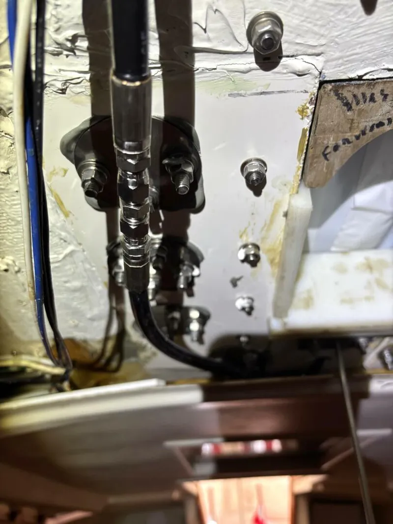 Slide: The Image of Mast wiring access - 5127935