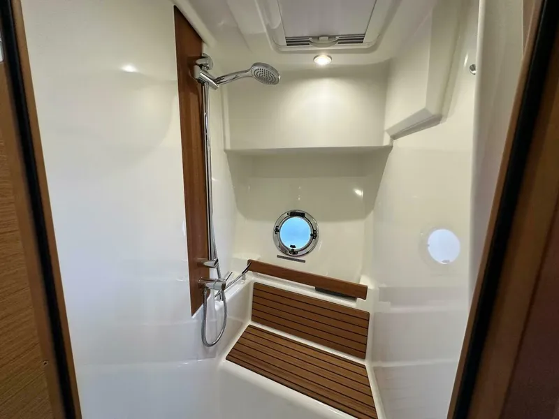 Slide: The Image of Beneteau Swift Trawler 47 2019 - 4319368