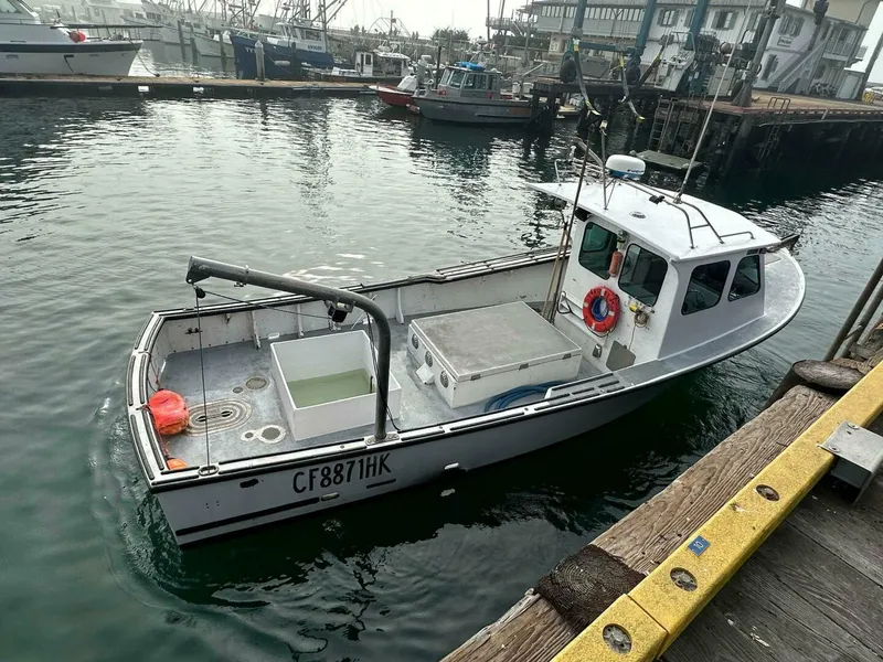 Slide: The Image of JC Manufacturing Lobster Boat 1979 - 4320667