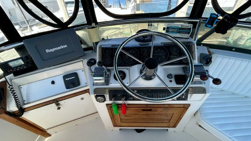 Slide: The Image of Blackfin 29 Flybridge 1988 - 4320771